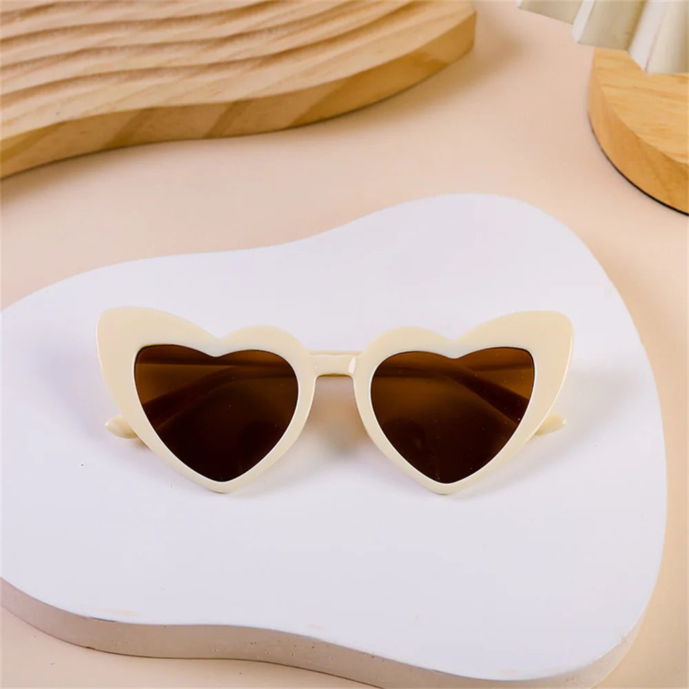 Kids Love Heart Shaped Sunglasses – Vintage UV400 Sun Glasses for Boys & Girls