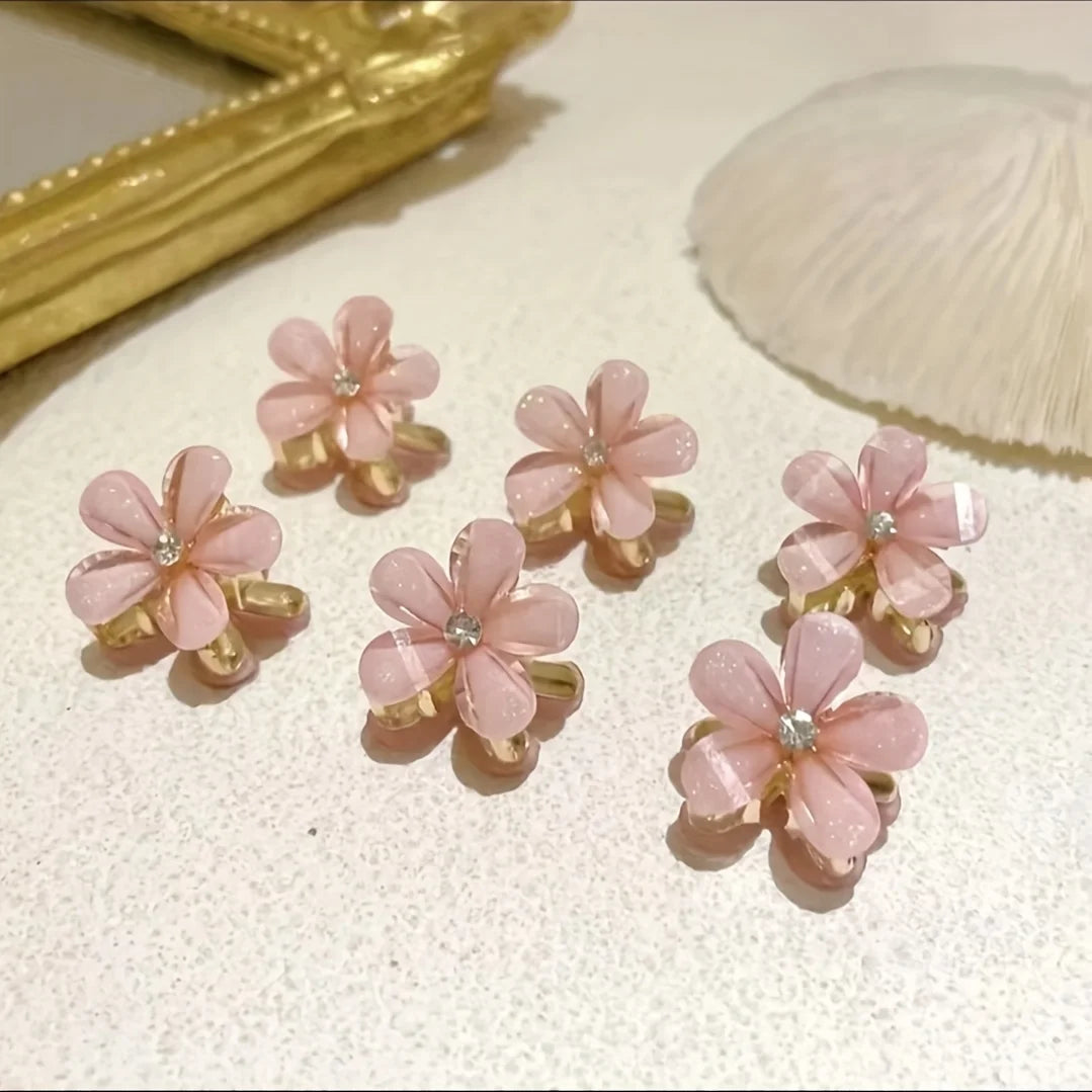 Flower Pearl Hair Claw Clips – Elegant Hair Accessories for Girls & Women